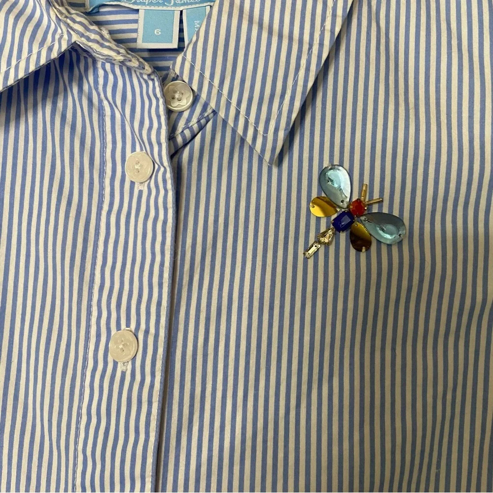Draper James blue striped dragonfly blue and white button up top - Picture 2 of 5
